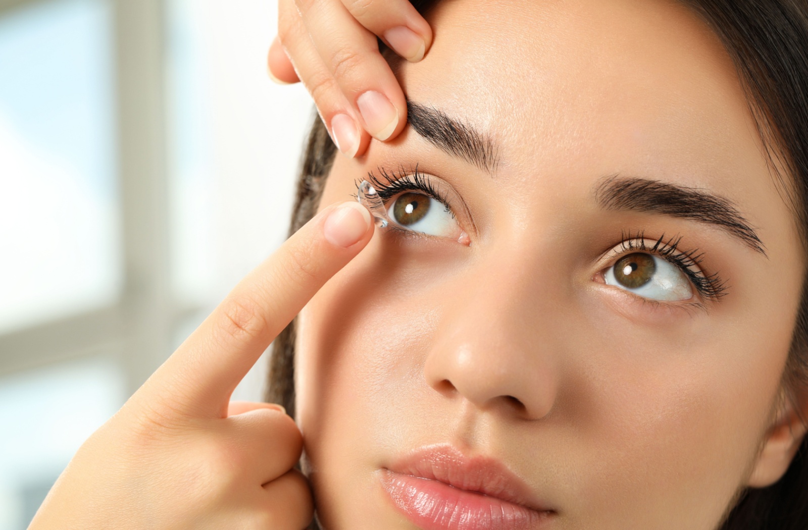best lubricating eye drops for scratched cornea Corneal Abrasion: Symptoms, Healing Time and Treatment Guide main image 1